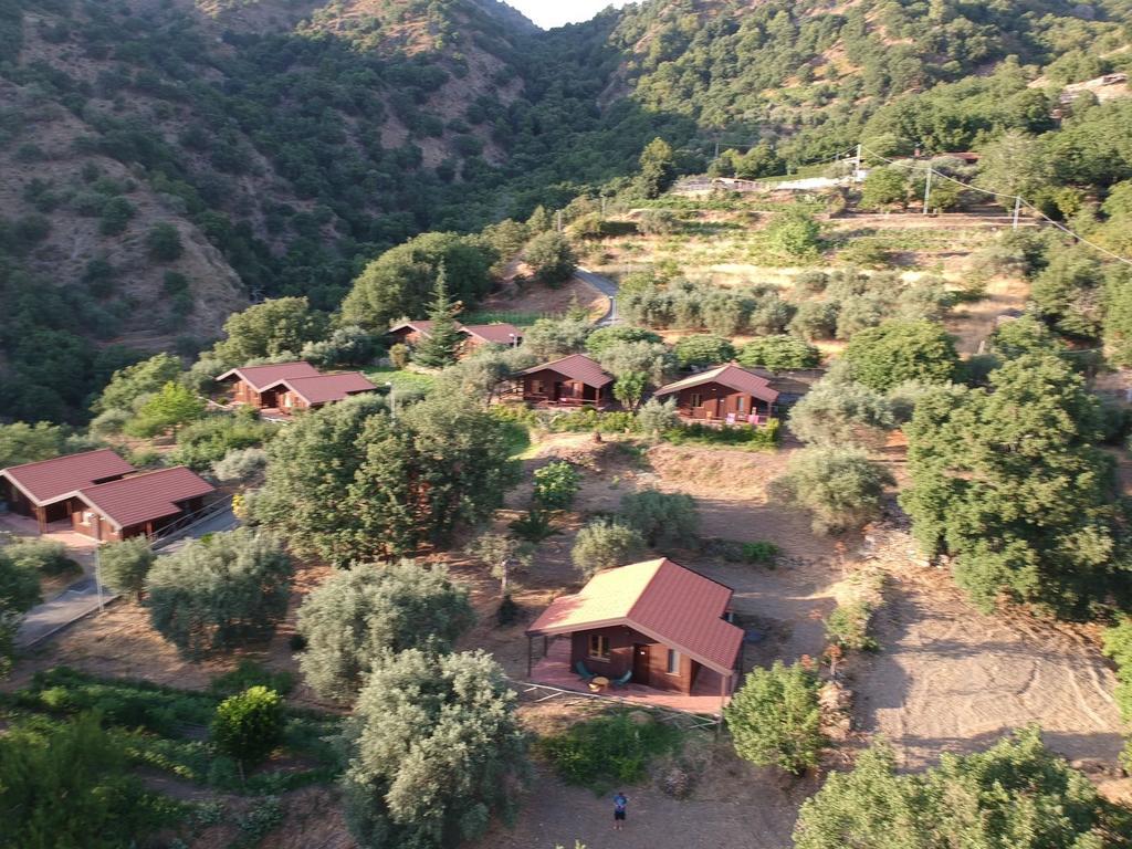 Agriturismo San Cataldo Motta Camastra Zewnętrze zdjęcie