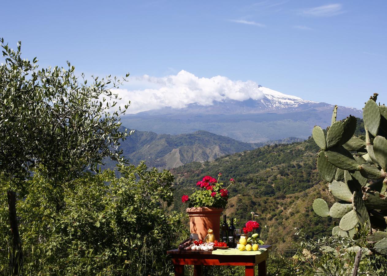 Agriturismo San Cataldo Motta Camastra Zewnętrze zdjęcie